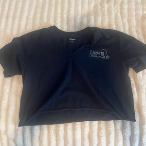hollister cropped t-shirt